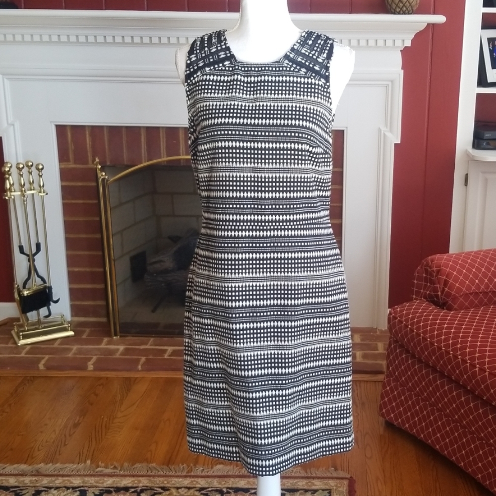 NWT Banana Republic black/white career dress 10
